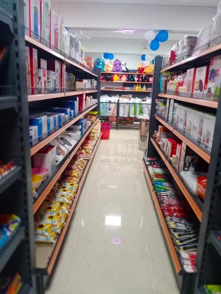 Grocery Aisle